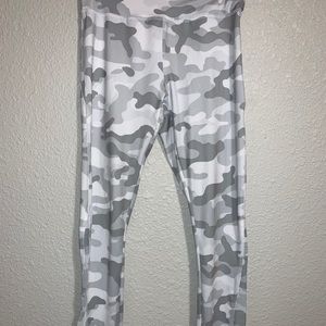 Camo leggings